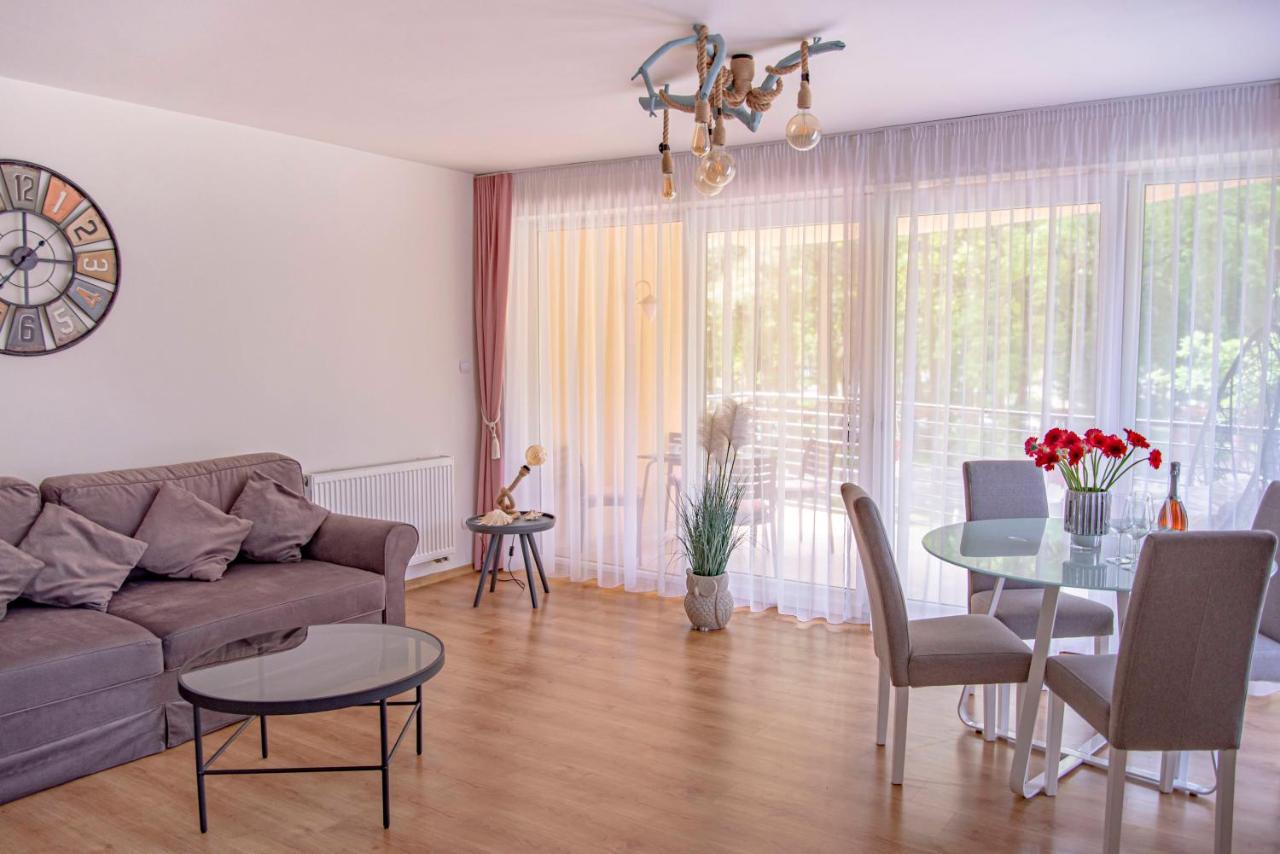 Apartamenty Kornel Pobierowo Dış mekan fotoğraf